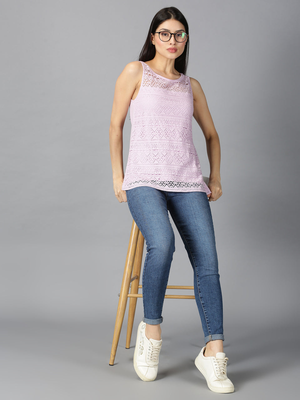 Women Pink Solid Trendy Laced Round Neck Tank Top
