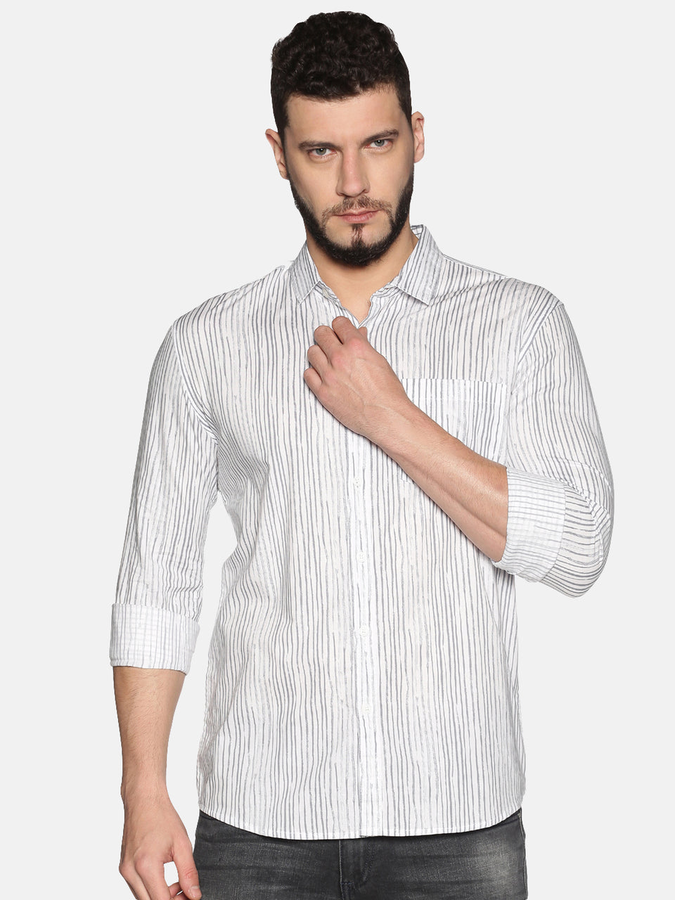 Men white cotton slim fit striped shirt