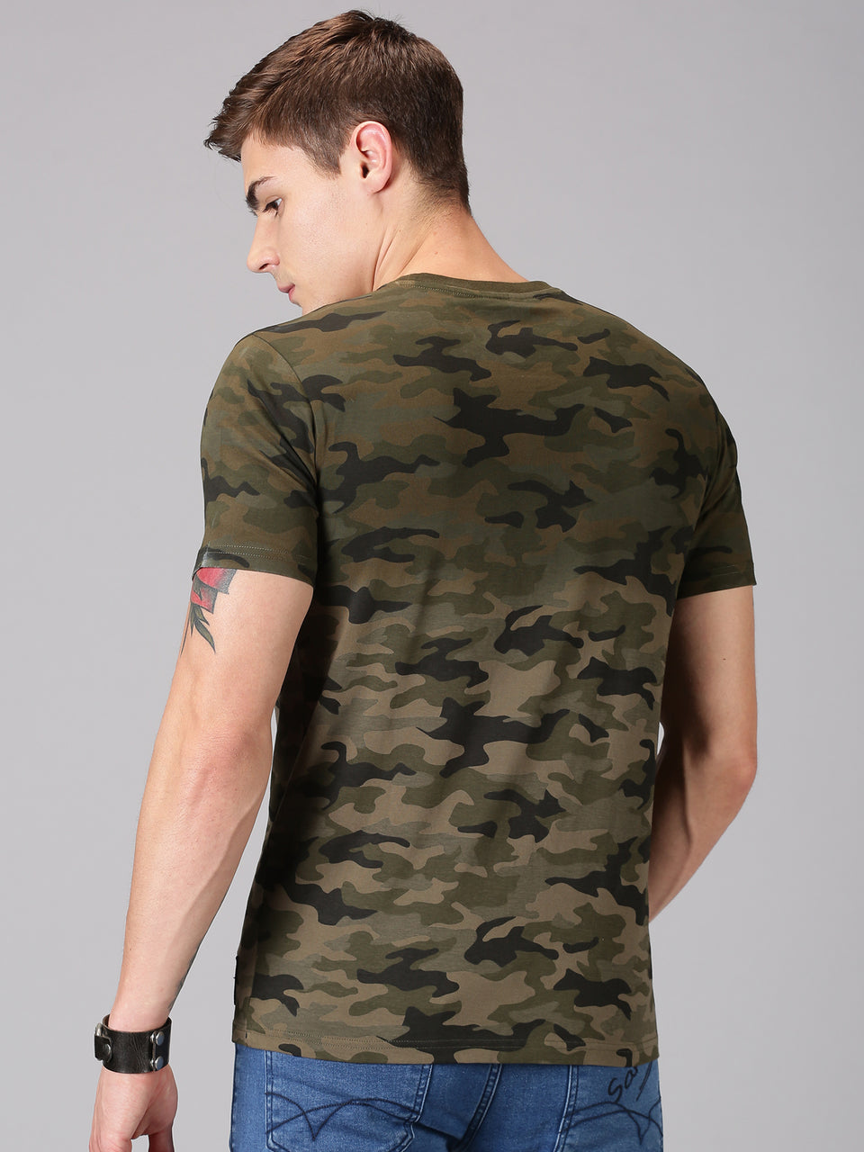 Men Camouflage Printed Crew Neck T-shirt