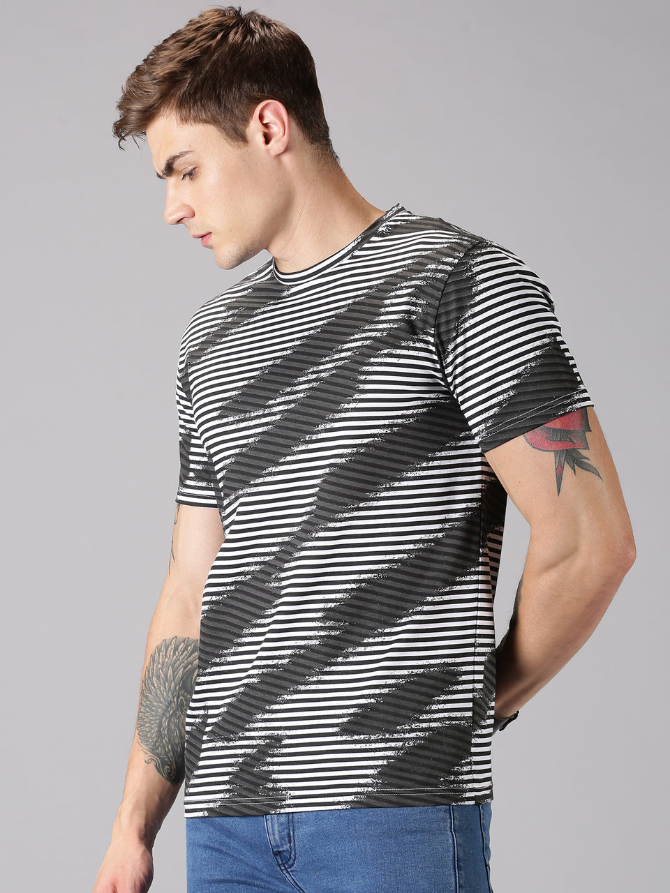 Men White Grey Black All Over Printed Round Neck Organic Pure Cotton Half Sleeve Casual T-Shirt