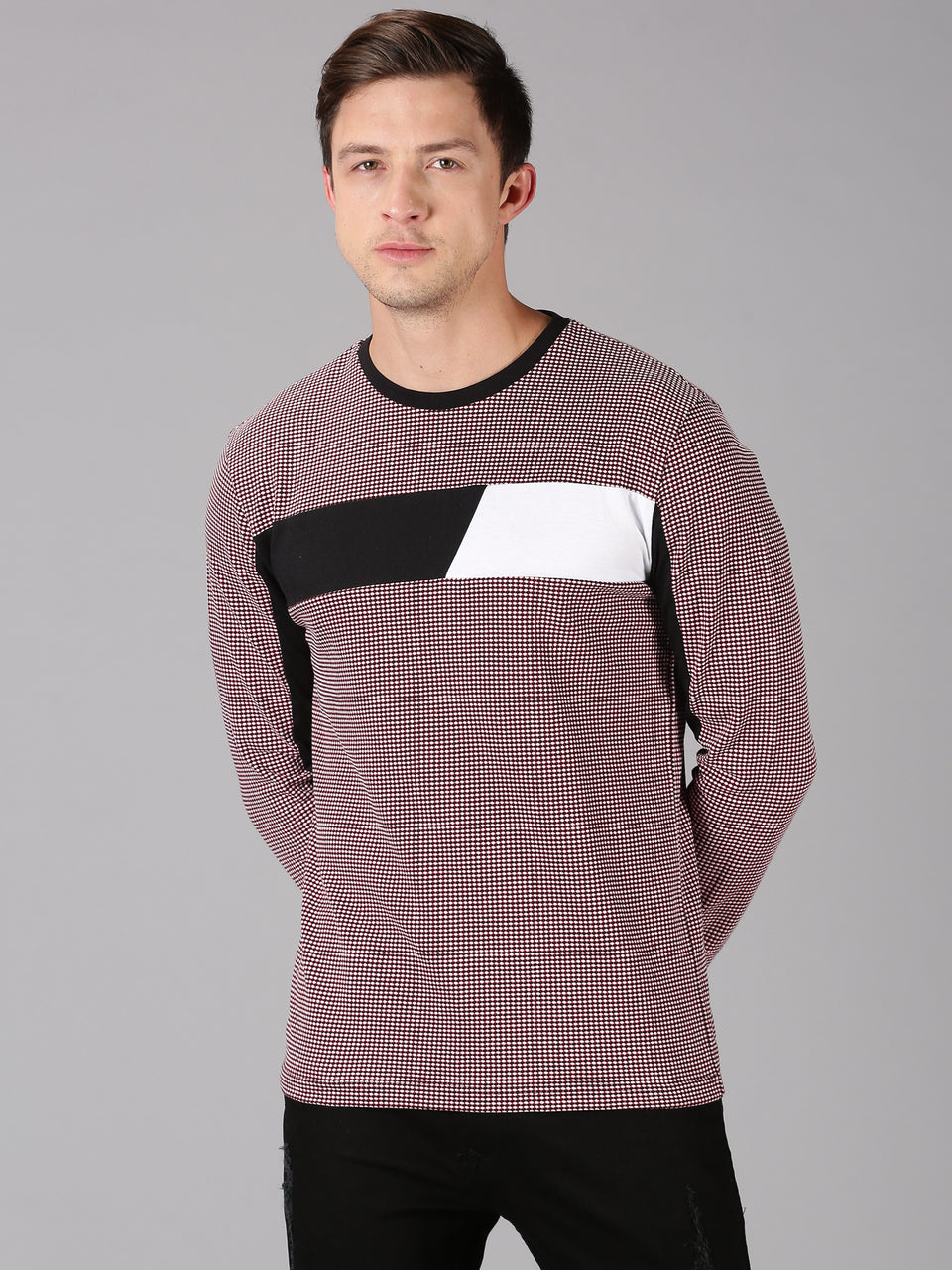 Men Black White Color Blocked Round Neck Recycled Cotton Long Sleeve Regular Fit Casual T-Shirt