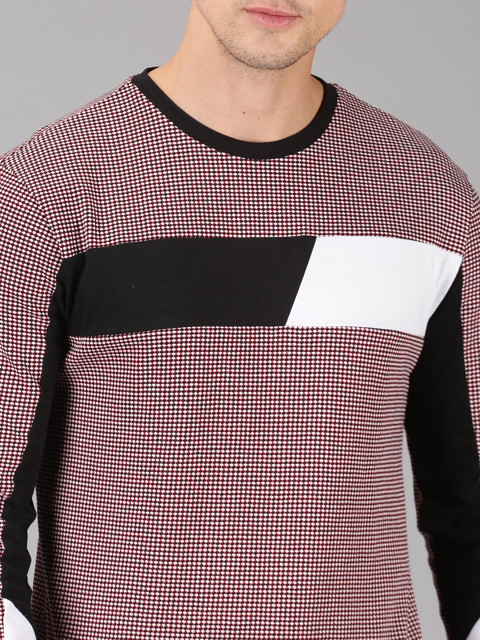 Men Black White Color Blocked Round Neck Recycled Cotton Long Sleeve Regular Fit Casual T-Shirt