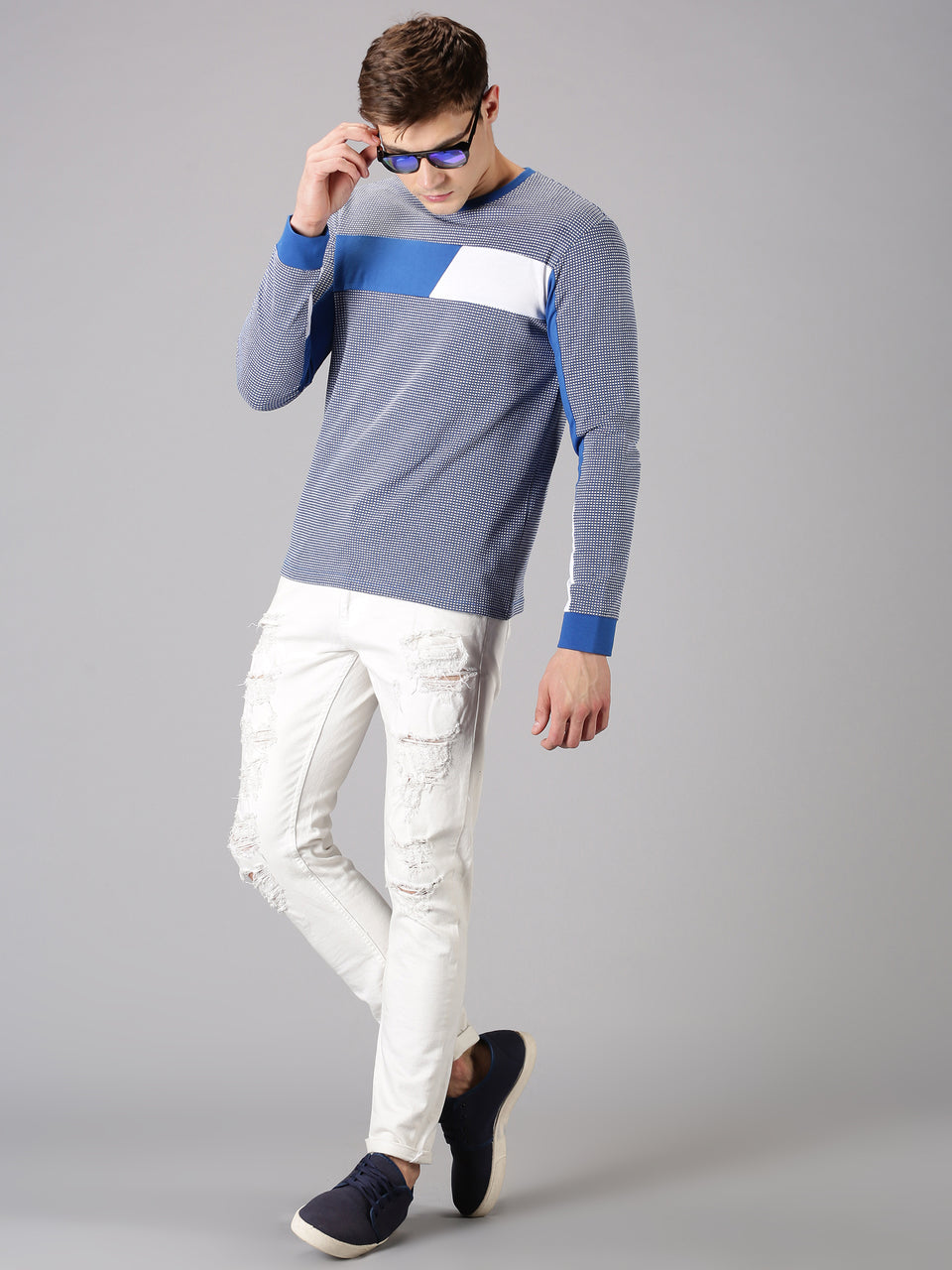 Men Sky Blue White Color Blocked Round Neck Recycled Cotton Full Sleeve Regular Fit Casual T-Shirt