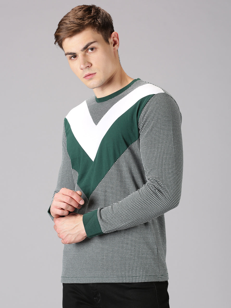 Men Green White Color Blocked Round Neck Recycled Cotton Full Sleeve Regular Fit Casual T-Shirt