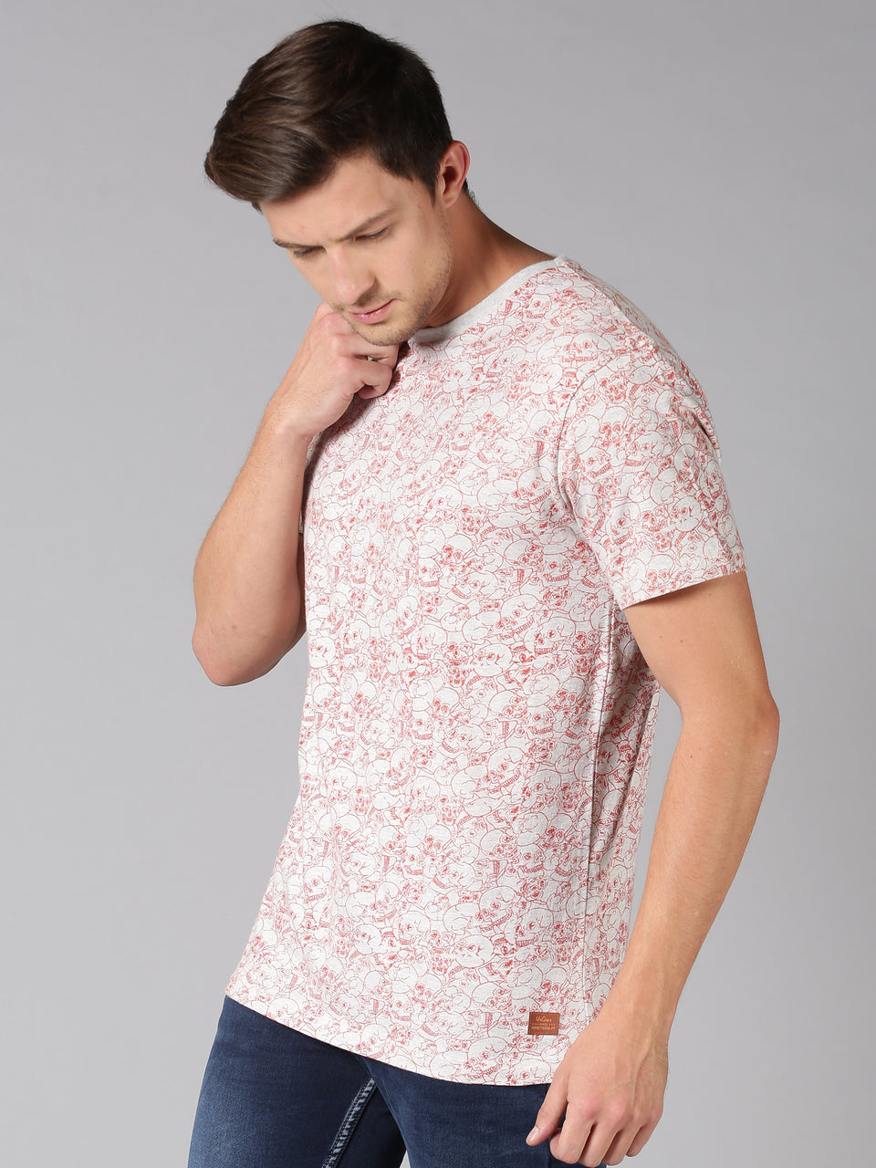 Men pink all over printed crew neck t-shirt