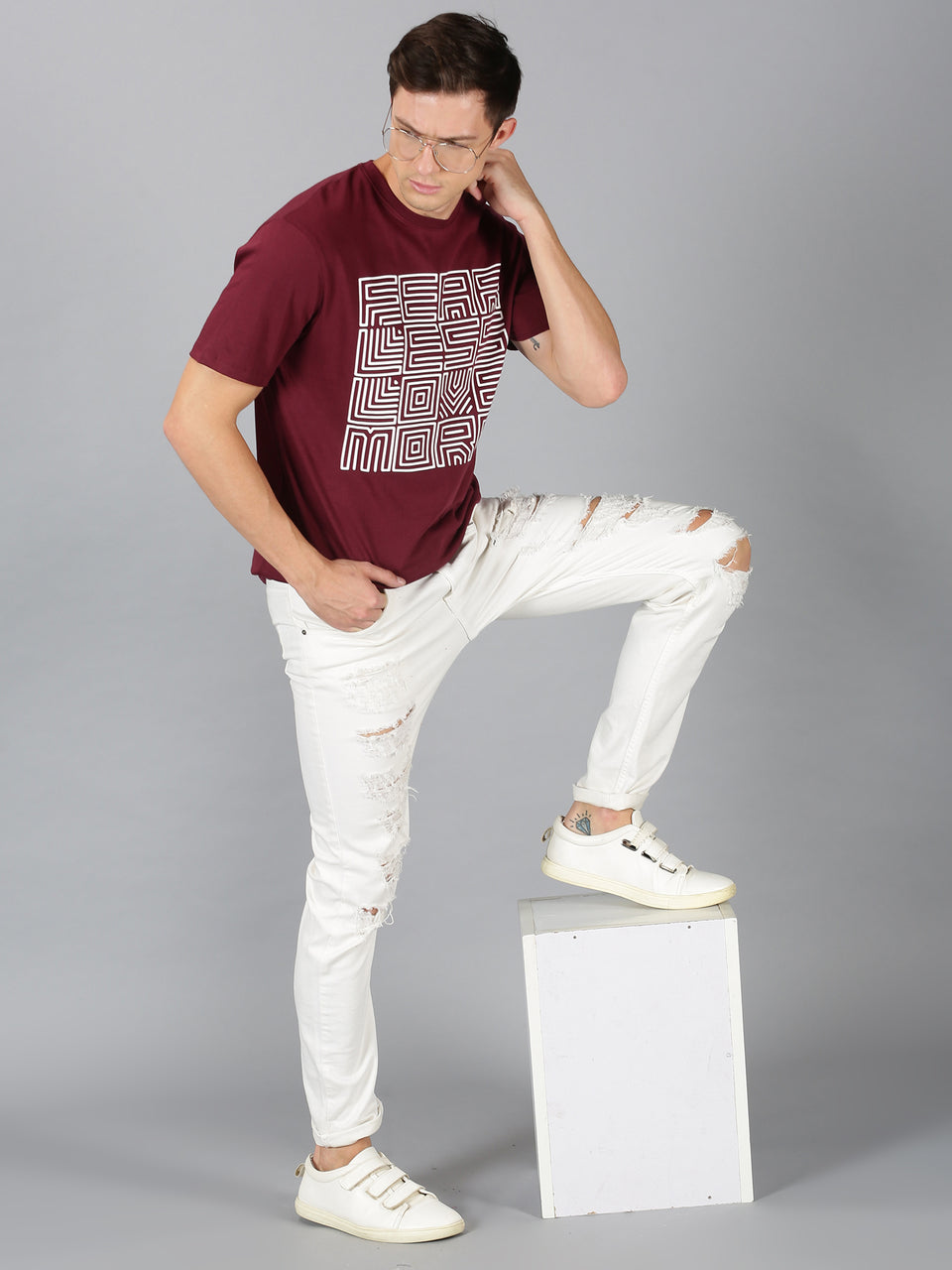 Men Maroon White Trendy Typographic Printed Round Neck Organic Pure Cotton Half Sleeve Regular Fit Casual T-Shirt