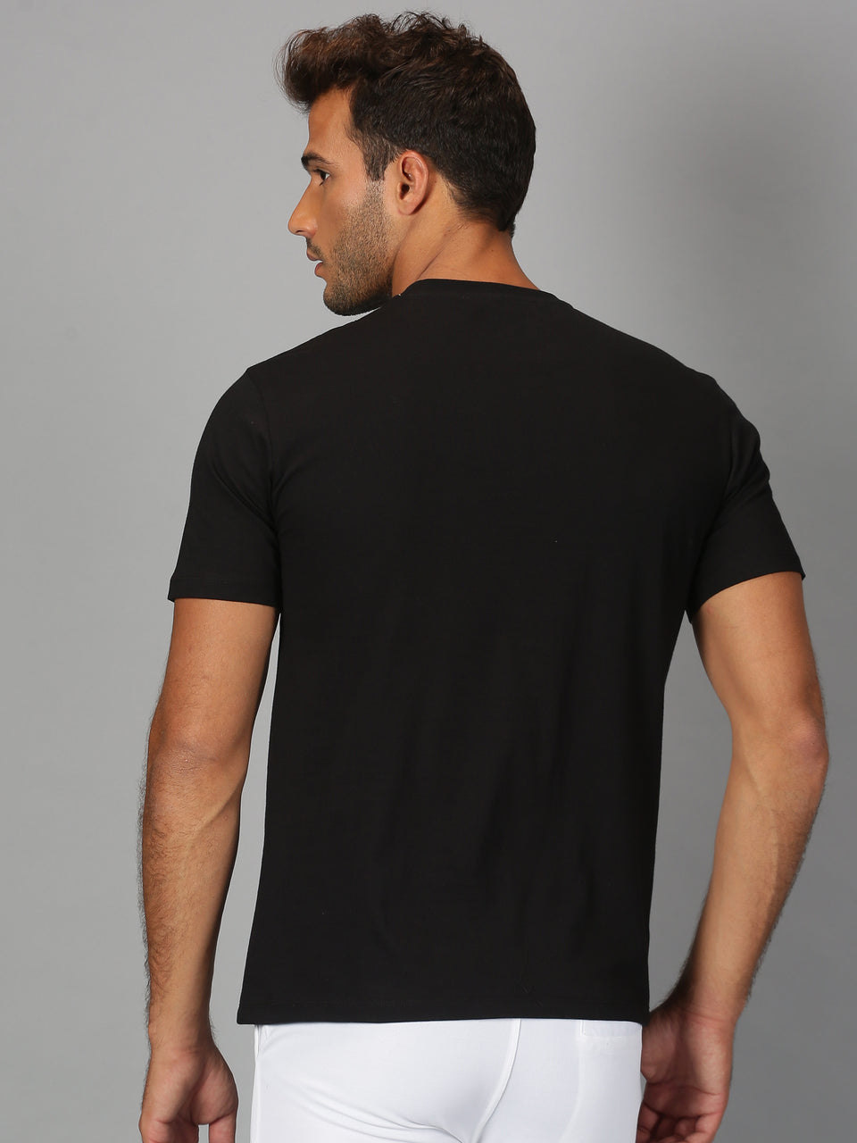 Men Black White Graphic Printed Organic Pure Cotton Round Neck Half Sleeve Regular Fit Casual T Shirt