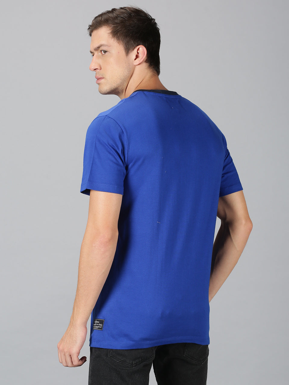 Men RoundNeck ColorBlock T-Shirt