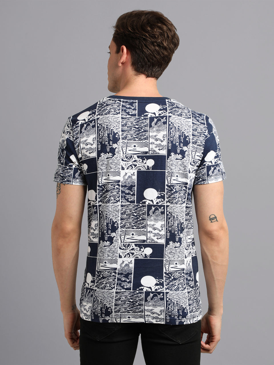 Men Navy Blue White All Over Printed Round Neck Organic Pure Cotton Half Sleeve Regular Fit Casual T Shirt