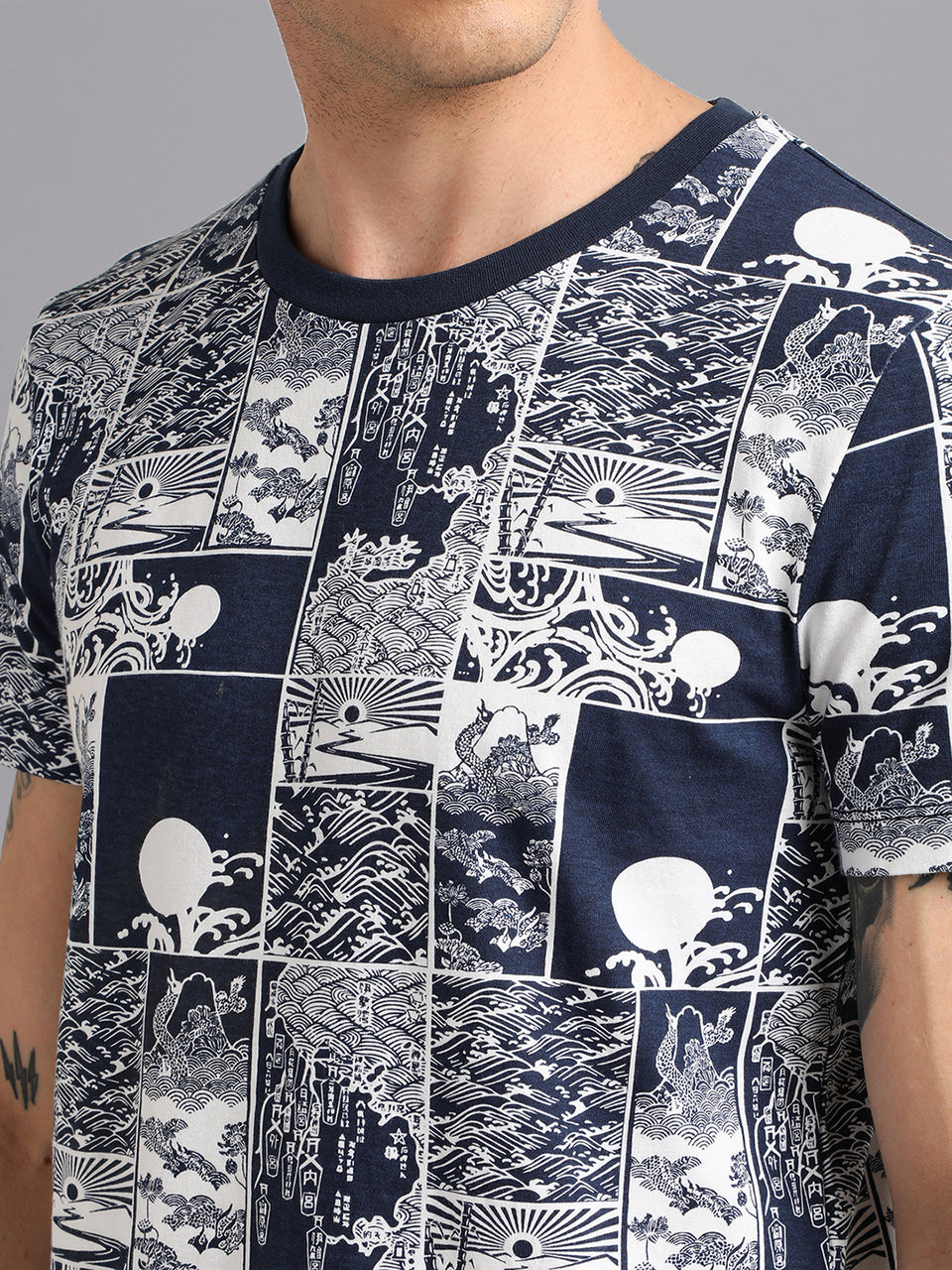 Men Navy Blue White All Over Printed Round Neck Organic Pure Cotton Half Sleeve Regular Fit Casual T Shirt