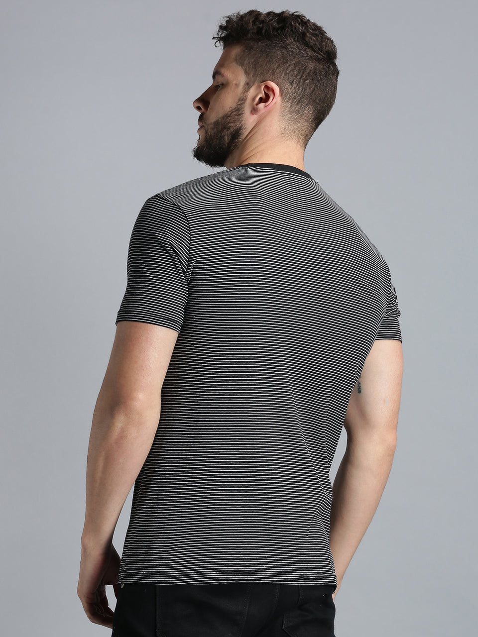 Men Black White Yarn Dyed Stripes Round Neck Recycled Cotton Half Sleeve Regular Fit Casual T-Shirt
