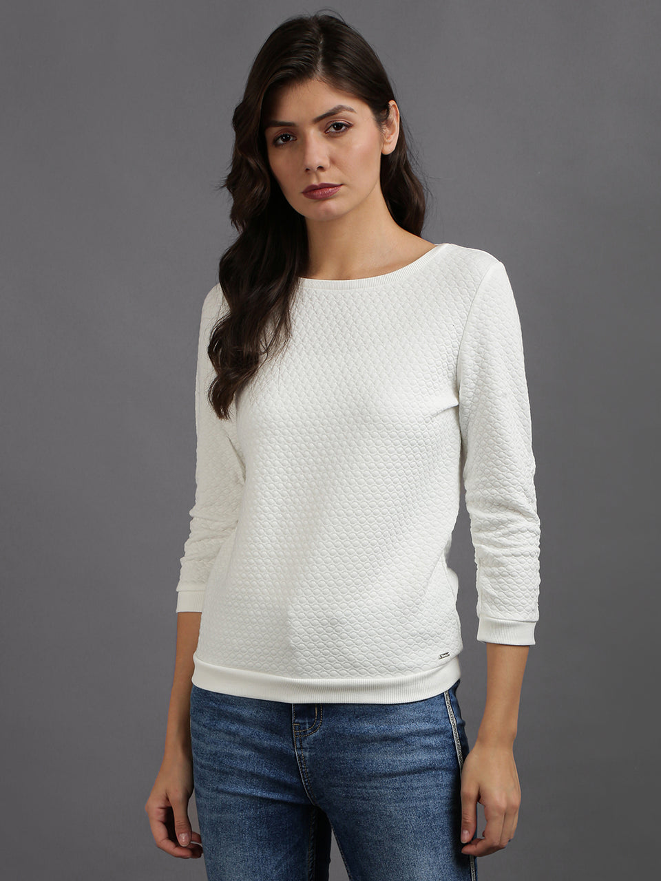 women solid white cotton pullover sweatshirt