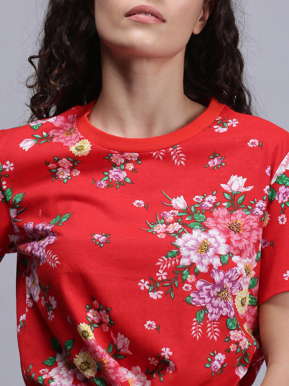 women red floral print crew neck t-shirt
